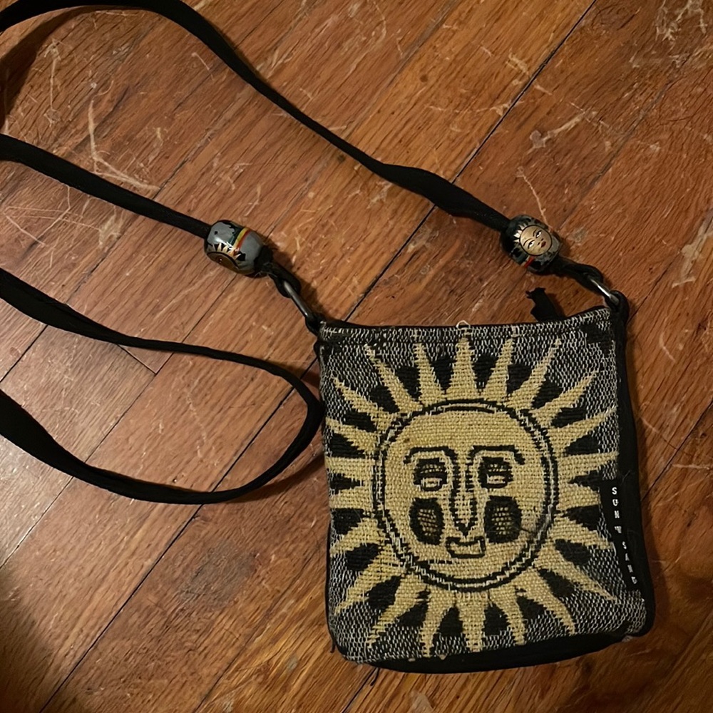Sun detailed shoulder bag